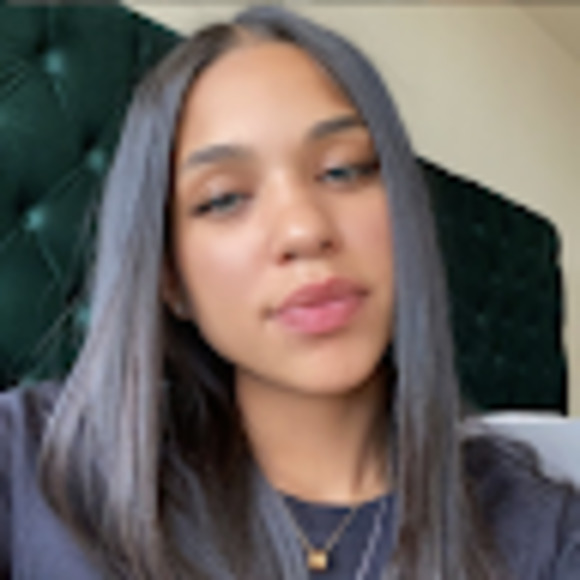 Meet your Posher, Elloo - Picture 1 of 1